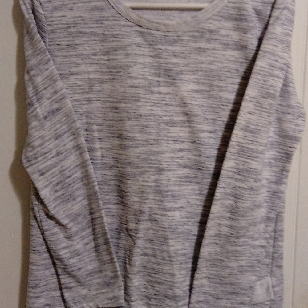 Sweat shirt